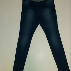 H&M+ Super Skinny Jeans